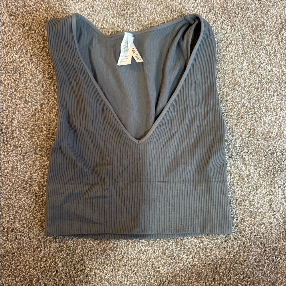 Nikibiki Gray Ribbed V-Neck Crop Top